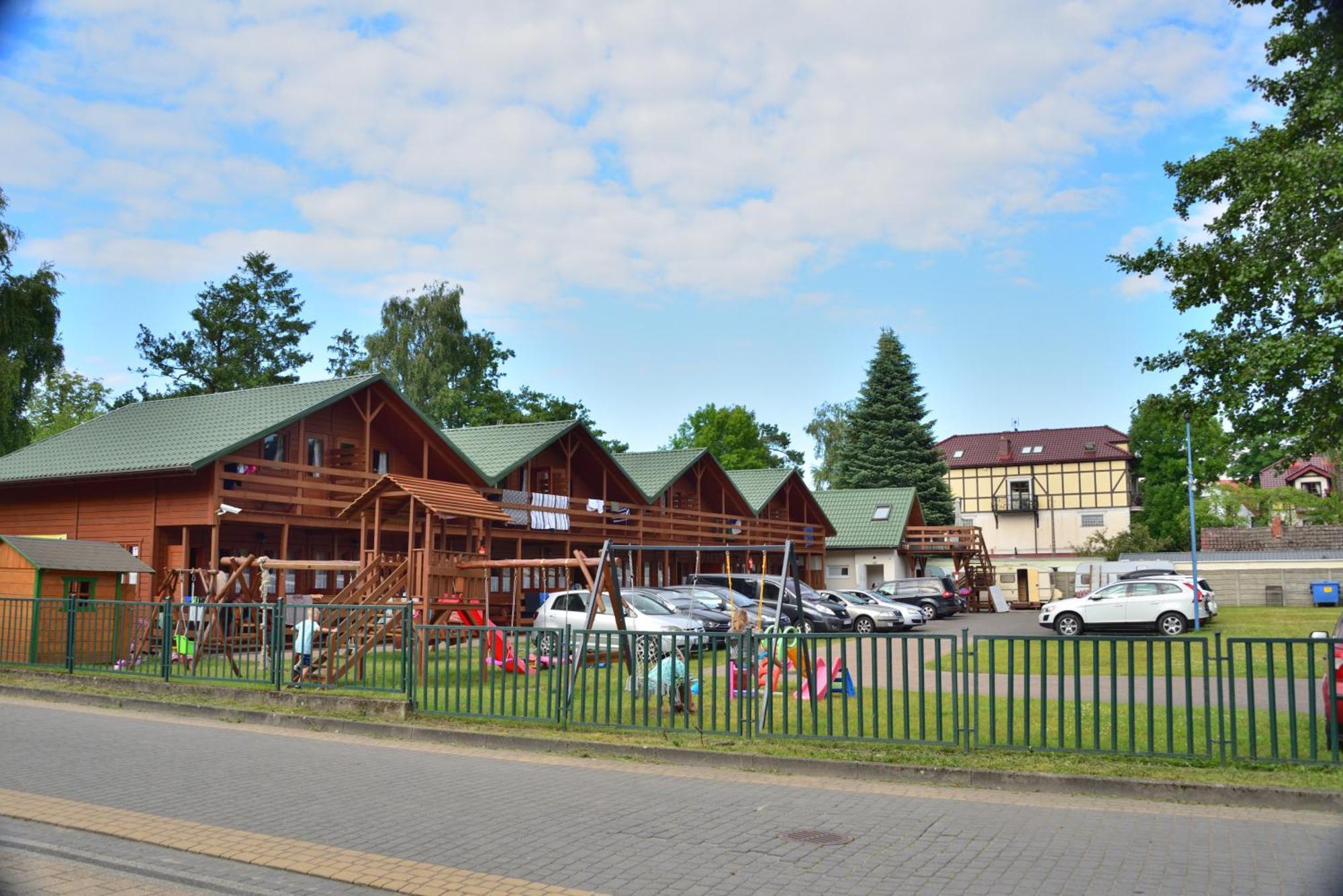 Mlodziezowy Domek Dla Grup Eldorado Mielno Centrum, 200M Od Morza 외부 사진